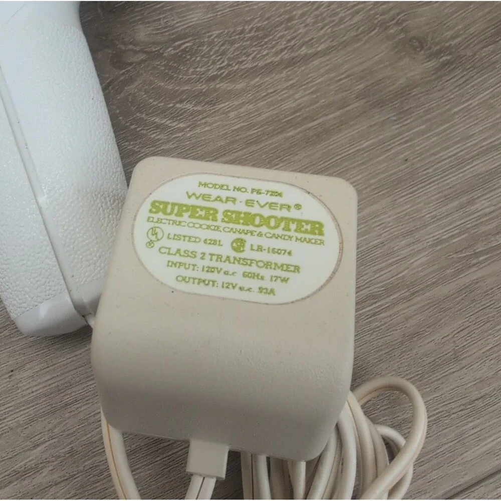 Vintage WearEver 70001 Super Shooter Electric Cookie Maker Tested /